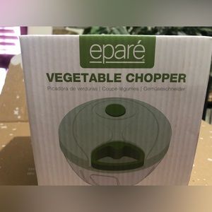 Epare vegetable chopper.